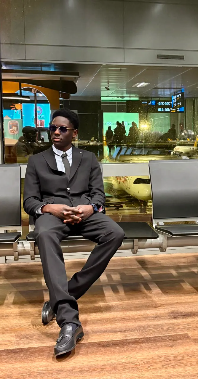 Junior Touré, chargé de logistique Zaanga Wedding à Istanbul
